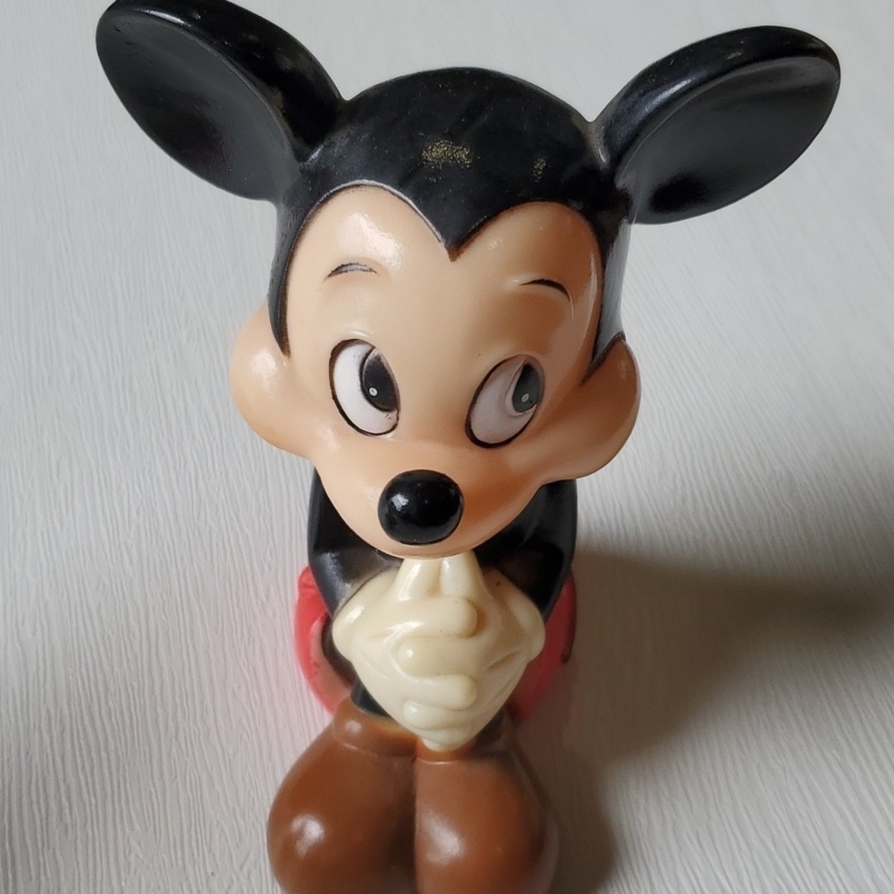 Disney Vintage Made in Korea 80'S Rubber Micky & Minnie Mouse original price tag - Picture 3 of 13